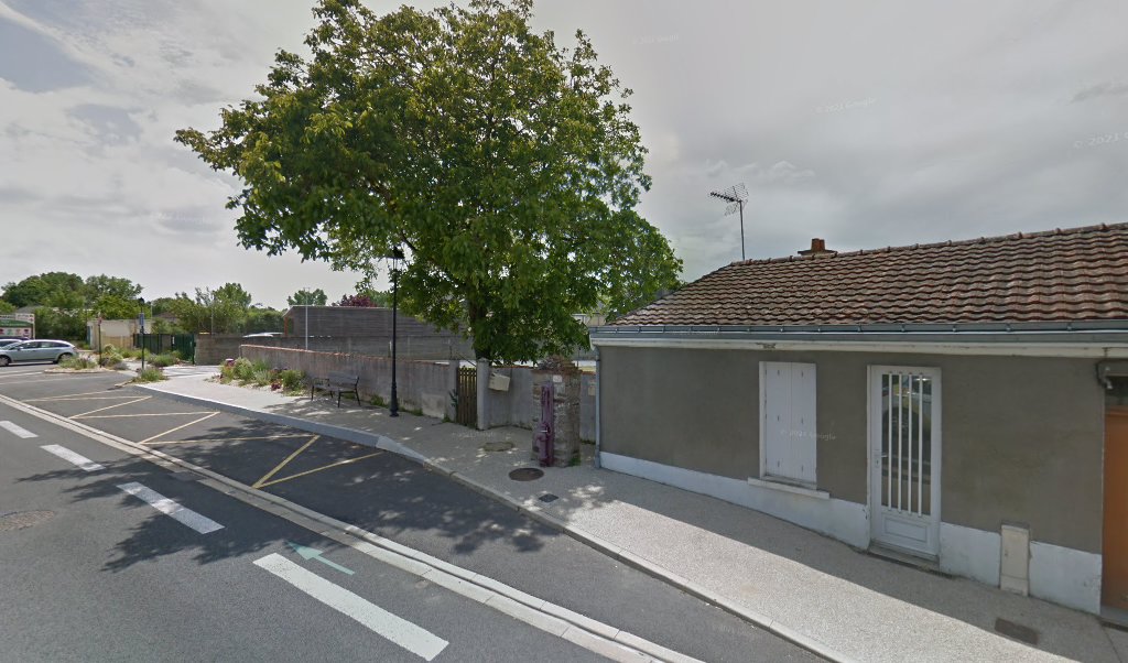 Retrouvez toutes les informations de contacts et horaires d&rsquo;ouverture pour Relais Pickup LES CELLIERS DE GRAND LIEU situé à Saint-pere-en-retz dans le département Loire-Atlantique (44). Pour effectuer envoyer vos colis (colissimo, chronopost, suivi colis), une gestion bancaire (banque postal, French [&hellip;]
