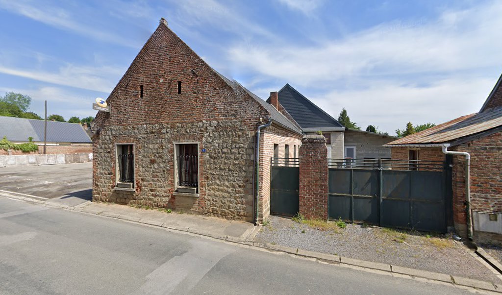 Retrouvez toutes les informations de contacts et horaires d&rsquo;ouverture pour La Poste Agence Communale DERCY Mairie situé à Dercy dans le département Aisne (02). Pour effectuer envoyer vos colis (colissimo, chronopost, suivi colis), une gestion bancaire (banque postal, French Bank), [&hellip;]