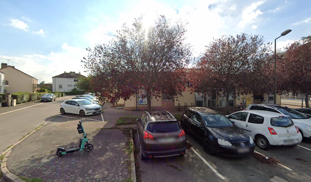 Retrouvez toutes les informations de contacts et horaires d&rsquo;ouverture pour La Poste VILLEPREUX situé à Villepreux dans le département Yvelines (78). Pour effectuer envoyer vos colis (colissimo, chronopost, suivi colis), une gestion bancaire (banque postal, French Bank), votre courrier (suivi [&hellip;]