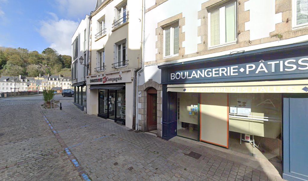 Retrouvez toutes les informations de contacts et horaires d&rsquo;ouverture pour Relais Pickup CHAUSSURES ET COMPAGNIE situé à Chateaulin dans le département Finistère (29). Pour effectuer envoyer vos colis (colissimo, chronopost, suivi colis), une gestion bancaire (banque postal, French Bank), votre [&hellip;]
