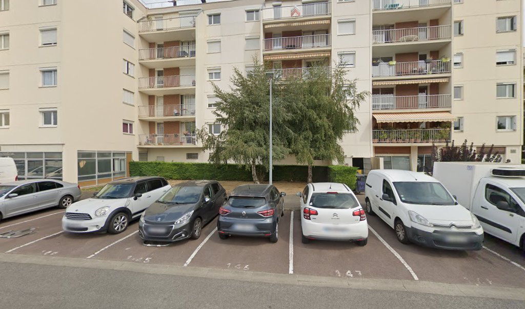 Retrouvez toutes les informations de contacts et horaires d&rsquo;ouverture pour La Poste Relais CAEN Proxi situé à Caen dans le département Calvados (14). Pour effectuer envoyer vos colis (colissimo, chronopost, suivi colis), une gestion bancaire (banque postal, French Bank), votre [&hellip;]