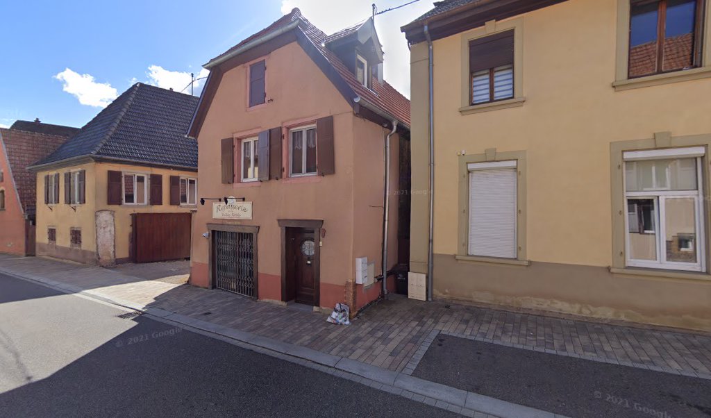 Retrouvez toutes les informations de contacts et horaires d&rsquo;ouverture pour Relais Pickup REPASSERIE DE LA VALLEE NOBLE situé à Soultzmatt dans le département Haut-Rhin (68). Pour effectuer envoyer vos colis (colissimo, chronopost, suivi colis), une gestion bancaire (banque postal, French [&hellip;]