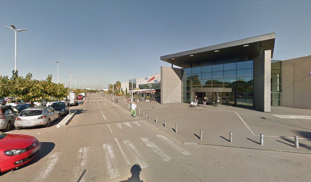 Retrouvez toutes les informations de contacts et horaires d&rsquo;ouverture pour Relais Pickup LECLERC POLYGONE SAV PERPIGNAN situé à Perpignan dans le département Pyrénées-Orientales (66). Pour effectuer envoyer vos colis (colissimo, chronopost, suivi colis), une gestion bancaire (banque postal, French Bank), [&hellip;]