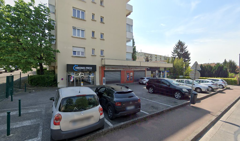 Retrouvez toutes les informations de contacts et horaires d&rsquo;ouverture pour Relais Pickup CHRONO TECH situé à Decines charpieu dans le département Rhône (69). Pour effectuer envoyer vos colis (colissimo, chronopost, suivi colis), une gestion bancaire (banque postal, French Bank), votre [&hellip;]