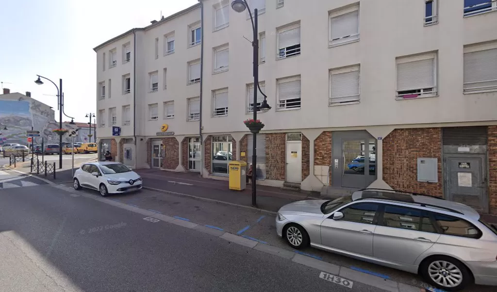 Retrouvez toutes les informations de contacts et horaires d&rsquo;ouverture pour La Poste LORETTE situé à Lorette dans le département Loire (42). Pour effectuer envoyer vos colis (colissimo, chronopost, suivi colis), une gestion bancaire (banque postal, French Bank), votre courrier (suivi [&hellip;]