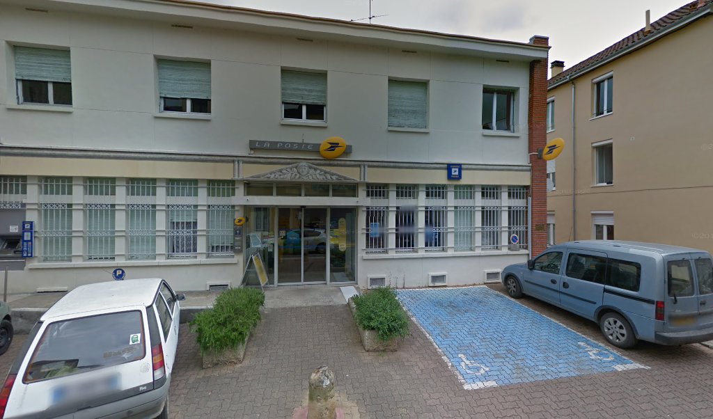 Retrouvez toutes les informations de contacts et horaires d&rsquo;ouverture pour La Poste Espace Clients Pro MIRANDE PDC1 situé à Mirande dans le département Gers (32). Pour effectuer envoyer vos colis (colissimo, chronopost, suivi colis), une gestion bancaire (banque postal, French [&hellip;]