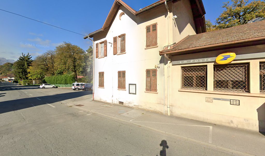 Retrouvez toutes les informations de contacts et horaires d&rsquo;ouverture pour La Poste CHEDDE situé à Passy dans le département Haute-Savoie (74). Pour effectuer envoyer vos colis (colissimo, chronopost, suivi colis), une gestion bancaire (banque postal, French Bank), votre courrier (suivi [&hellip;]