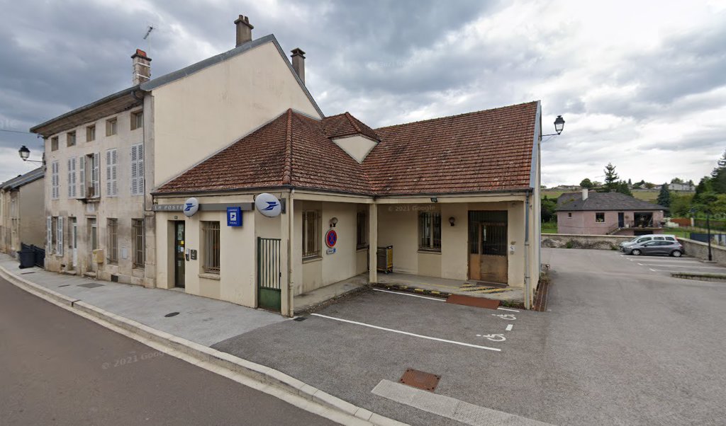 Retrouvez toutes les informations de contacts et horaires d&rsquo;ouverture pour La Poste ARC EN BARROIS situé à Arc en barrois dans le département Haute-Marne (52). Pour effectuer envoyer vos colis (colissimo, chronopost, suivi colis), une gestion bancaire (banque postal, French [&hellip;]
