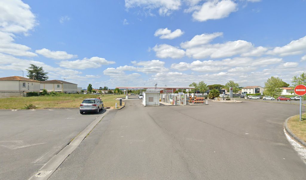 Retrouvez toutes les informations de contacts et horaires d&rsquo;ouverture pour La Poste Relais COGNAC AUCHAN LPR situé à Chateaubernard dans le département Charente (16). Pour effectuer envoyer vos colis (colissimo, chronopost, suivi colis), une gestion bancaire (banque postal, French Bank), [&hellip;]