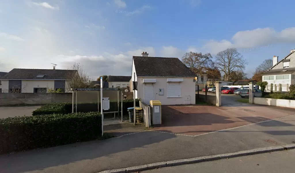 Retrouvez toutes les informations de contacts et horaires d&rsquo;ouverture pour La Poste Agence Communale BESNE Mairie situé à Besne dans le département Loire-Atlantique (44). Pour effectuer envoyer vos colis (colissimo, chronopost, suivi colis), une gestion bancaire (banque postal, French Bank), [&hellip;]