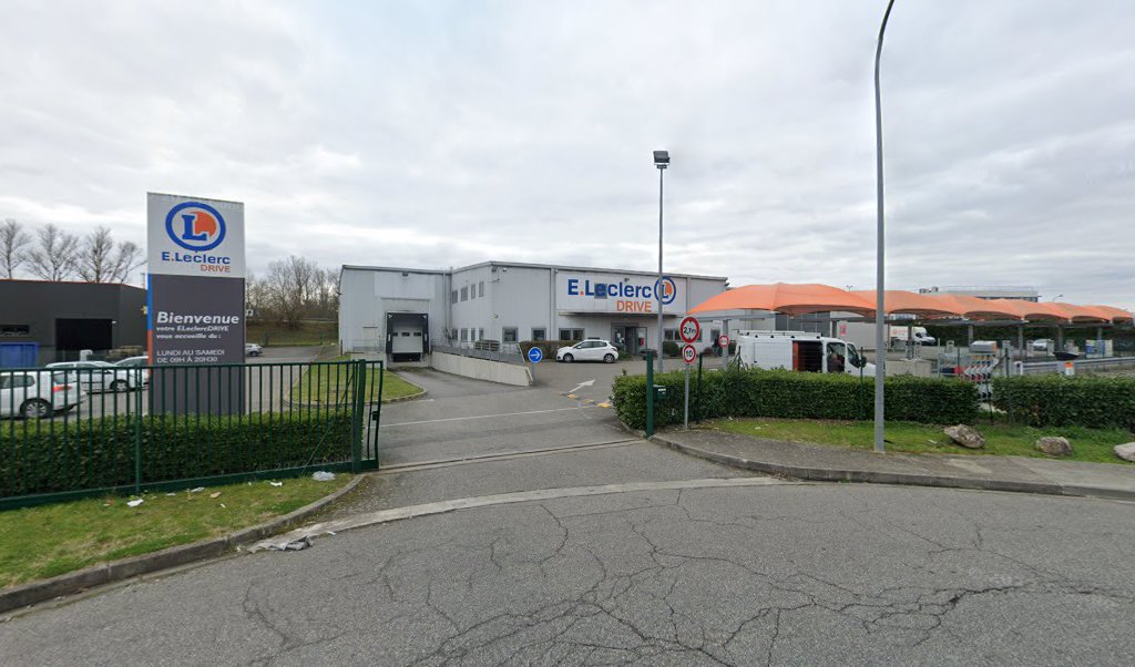 Retrouvez toutes les informations de contacts et horaires d&rsquo;ouverture pour Relais Pickup LECLERC DRIVE BRUGUIERES situé à Bruguieres dans le département Haute-Garonne (31). Pour effectuer envoyer vos colis (colissimo, chronopost, suivi colis), une gestion bancaire (banque postal, French Bank), votre [&hellip;]