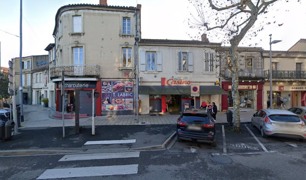 Retrouvez toutes les informations de contacts et horaires d&rsquo;ouverture pour La Poste Relais AUCH PETIT CASINO LPR situé à Auch dans le département Gers (32). Pour effectuer envoyer vos colis (colissimo, chronopost, suivi colis), une gestion bancaire (banque postal, French [&hellip;]