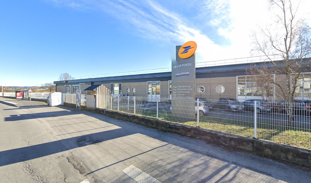 Retrouvez toutes les informations de contacts et horaires d&rsquo;ouverture pour La Poste Espace Clients Pro ONET LE CHATEAU PAYS RUTHENOIS PPDC situé à Onet le chateau dans le département Aveyron (12). Pour effectuer envoyer vos colis (colissimo, chronopost, suivi colis), [&hellip;]