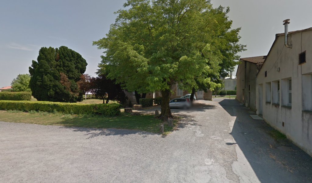 Retrouvez toutes les informations de contacts et horaires d&rsquo;ouverture pour La Poste Agence Communale LE LANGON Mairie situé à Le langon dans le département Vendée (85). Pour effectuer envoyer vos colis (colissimo, chronopost, suivi colis), une gestion bancaire (banque postal, [&hellip;]