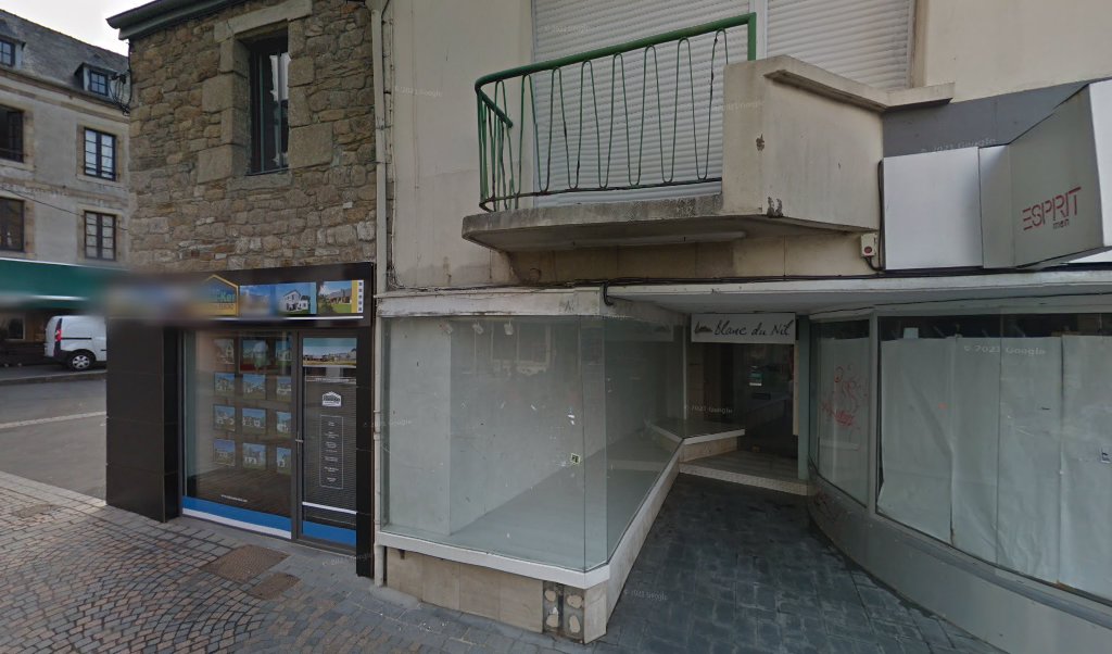 Retrouvez toutes les informations de contacts et horaires d&rsquo;ouverture pour Relais Pickup CARREFOUR CITY situé à Lannion dans le département Côtes d&rsquo;Armor (22). Pour effectuer envoyer vos colis (colissimo, chronopost, suivi colis), une gestion bancaire (banque postal, French Bank), votre [&hellip;]