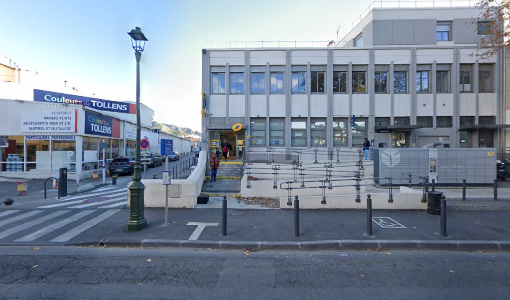 Retrouvez toutes les informations de contacts et horaires d&rsquo;ouverture pour La Poste Espace Clients Pro MARSEILLE 10 PDC1 situé à Marseille dans le département Bouches-du-Rhône (13). Pour effectuer envoyer vos colis (colissimo, chronopost, suivi colis), une gestion bancaire (banque postal, [&hellip;]