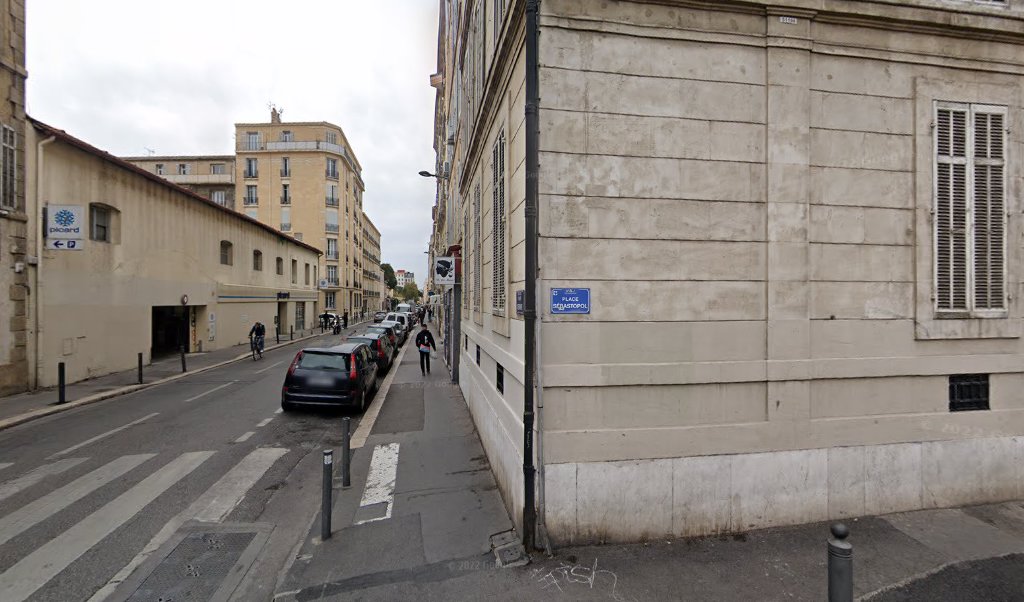 Retrouvez toutes les informations de contacts et horaires d&rsquo;ouverture pour Relais Pickup KIOSQUE J D situé à Marseille dans le département Bouches-du-Rhône (13). Pour effectuer envoyer vos colis (colissimo, chronopost, suivi colis), une gestion bancaire (banque postal, French Bank), votre [&hellip;]