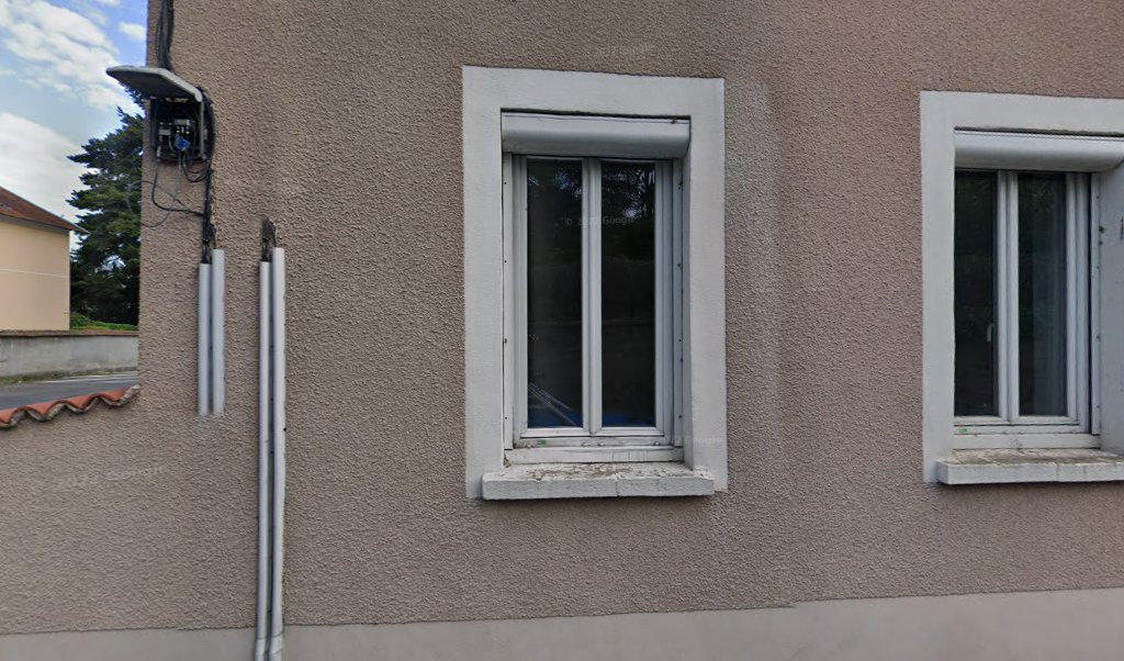 Retrouvez toutes les informations de contacts et horaires d&rsquo;ouverture pour Relais Pickup LA POSTE CARREPRO TASSIN DEMI LUNE situé à Tassin la demi lune dans le département Rhône (69). Pour effectuer envoyer vos colis (colissimo, chronopost, suivi colis), une gestion [&hellip;]