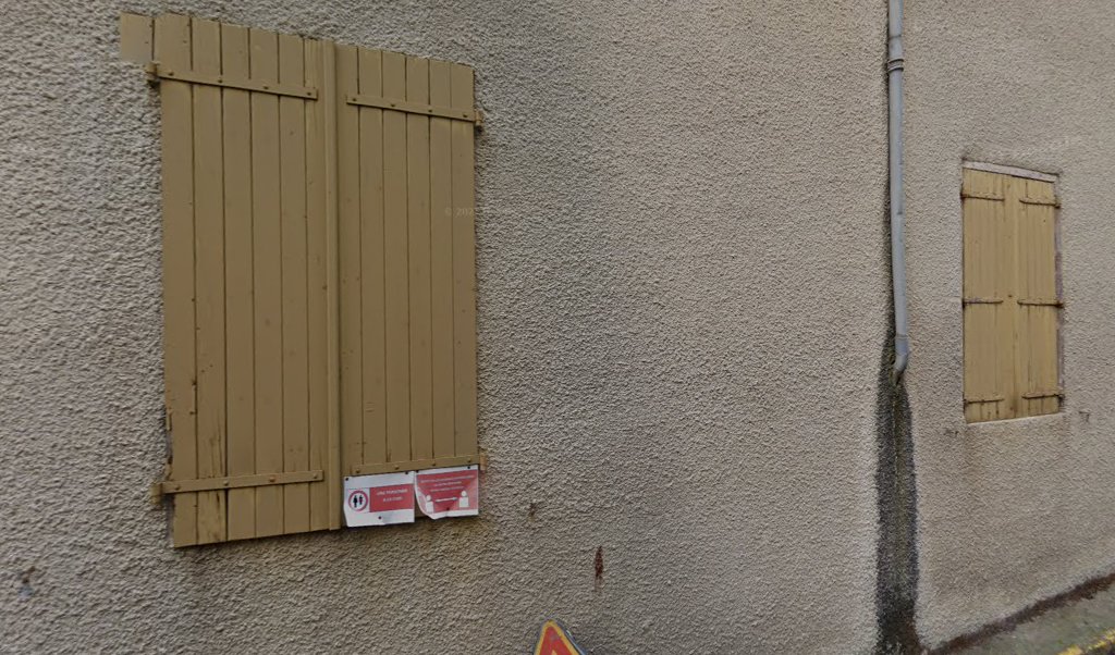 Retrouvez toutes les informations de contacts et horaires d&rsquo;ouverture pour La Poste Agence Communale MAS CABARDES Mairie situé à Mas cabardes dans le département Aude (11). Pour effectuer envoyer vos colis (colissimo, chronopost, suivi colis), une gestion bancaire (banque postal, [&hellip;]