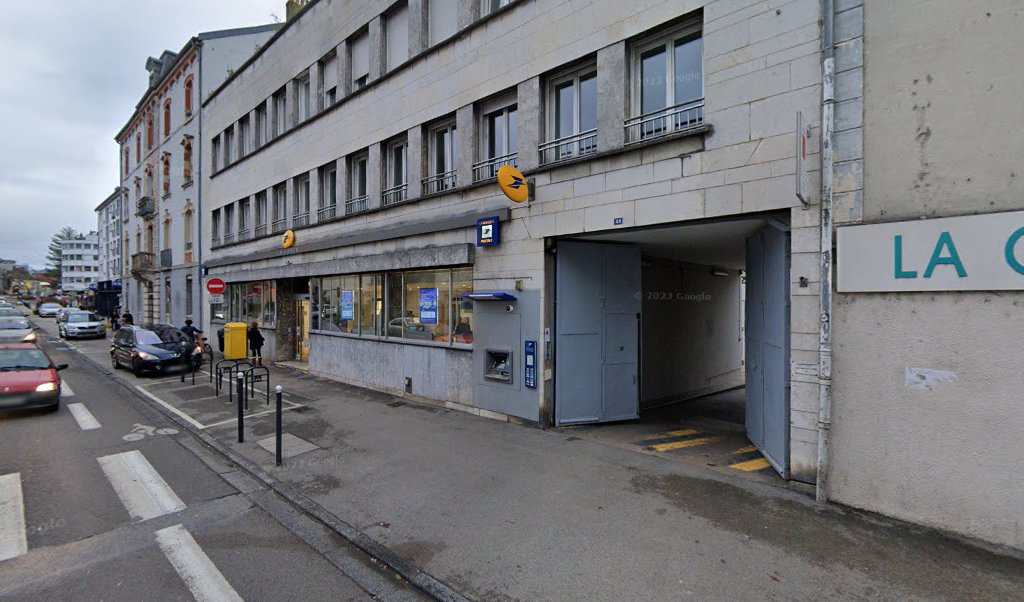 Retrouvez toutes les informations de contacts et horaires d&rsquo;ouverture pour La Poste BESANCON CHAPRAIS situé à Besancon dans le département Doubs (25). Pour effectuer envoyer vos colis (colissimo, chronopost, suivi colis), une gestion bancaire (banque postal, French Bank), votre courrier [&hellip;]