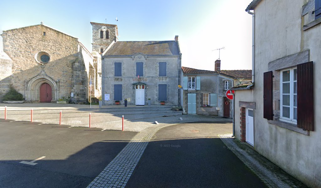 Retrouvez toutes les informations de contacts et horaires d&rsquo;ouverture pour La Poste Agence Communale MENOMBLET Mairie situé à Menomblet dans le département Vendée (85). Pour effectuer envoyer vos colis (colissimo, chronopost, suivi colis), une gestion bancaire (banque postal, French Bank), [&hellip;]