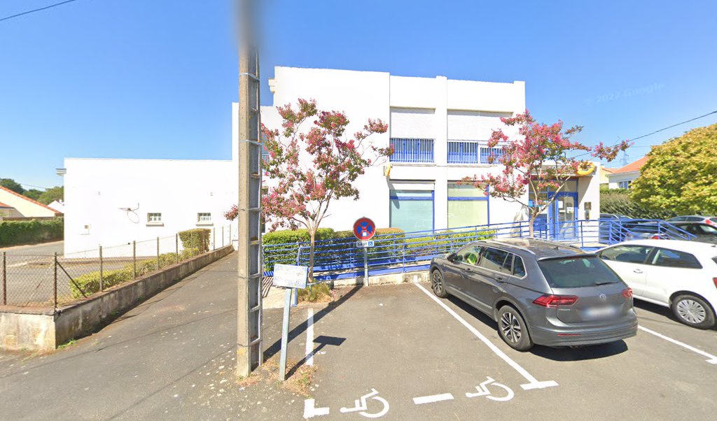 Retrouvez toutes les informations de contacts et horaires d&rsquo;ouverture pour La Poste LA HAYE FOUASSIERE situé à La haie fouassiere dans le département Loire-Atlantique (44). Pour effectuer envoyer vos colis (colissimo, chronopost, suivi colis), une gestion bancaire (banque postal, French [&hellip;]