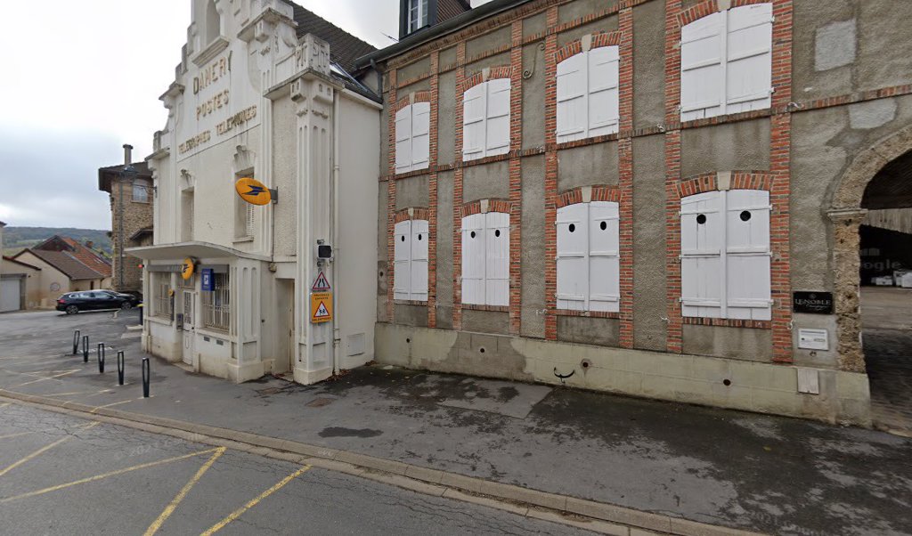 Retrouvez toutes les informations de contacts et horaires d&rsquo;ouverture pour La Poste DAMERY situé à Damery dans le département Marne (51). Pour effectuer envoyer vos colis (colissimo, chronopost, suivi colis), une gestion bancaire (banque postal, French Bank), votre courrier (suivi [&hellip;]