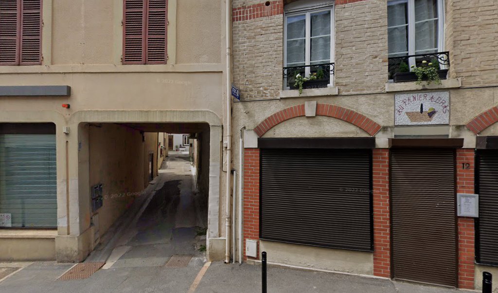 Retrouvez toutes les informations de contacts et horaires d&rsquo;ouverture pour Relais Pickup AU PANIER A BRAS situé à Verzy dans le département Marne (51). Pour effectuer envoyer vos colis (colissimo, chronopost, suivi colis), une gestion bancaire (banque postal, French Bank), [&hellip;]