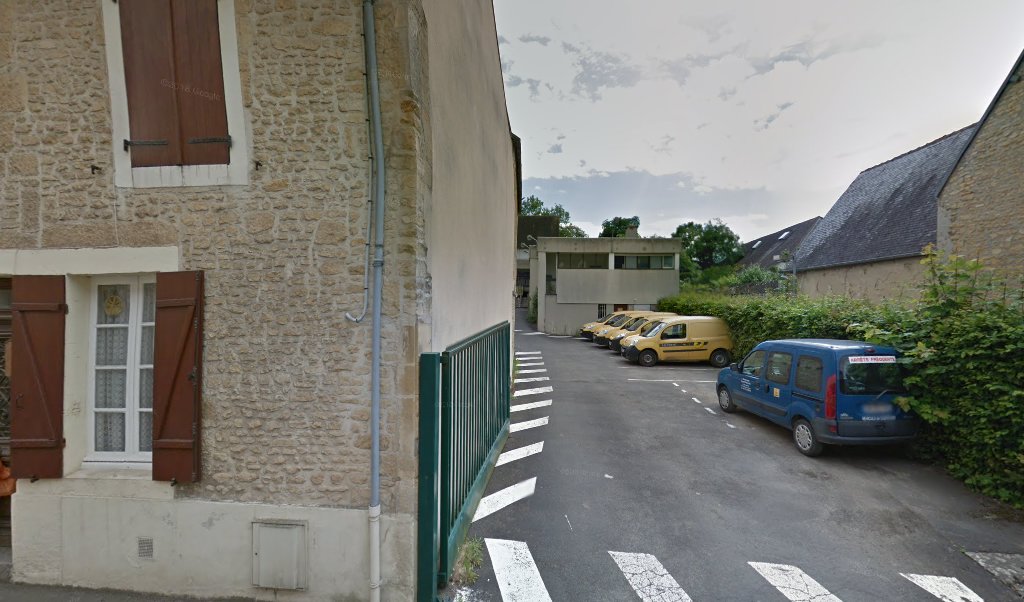 Retrouvez toutes les informations de contacts et horaires d&rsquo;ouverture pour La Poste Espace Clients Pro SAINT PIERRE SUR DIVES PDC1 situé à St pierre en auge dans le département Calvados (14). Pour effectuer envoyer vos colis (colissimo, chronopost, suivi colis), [&hellip;]