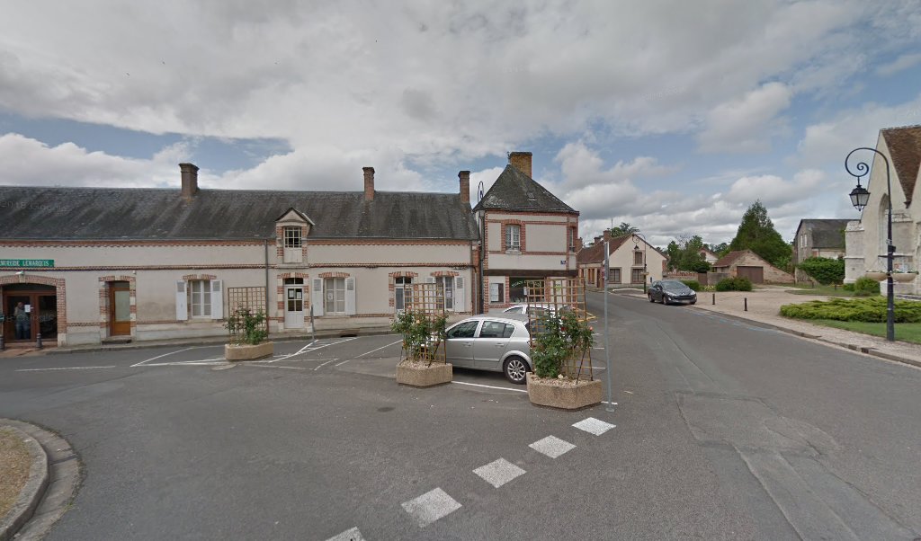Retrouvez toutes les informations de contacts et horaires d&rsquo;ouverture pour La Poste Agence Communale CLEMONT Mairie situé à Clemont dans le département Cher (18). Pour effectuer envoyer vos colis (colissimo, chronopost, suivi colis), une gestion bancaire (banque postal, French Bank), [&hellip;]
