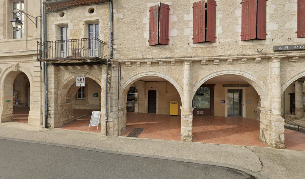 Retrouvez toutes les informations de contacts et horaires d&rsquo;ouverture pour La Poste MAUVEZIN situé à Mauvezin dans le département Gers (32). Pour effectuer envoyer vos colis (colissimo, chronopost, suivi colis), une gestion bancaire (banque postal, French Bank), votre courrier (suivi [&hellip;]