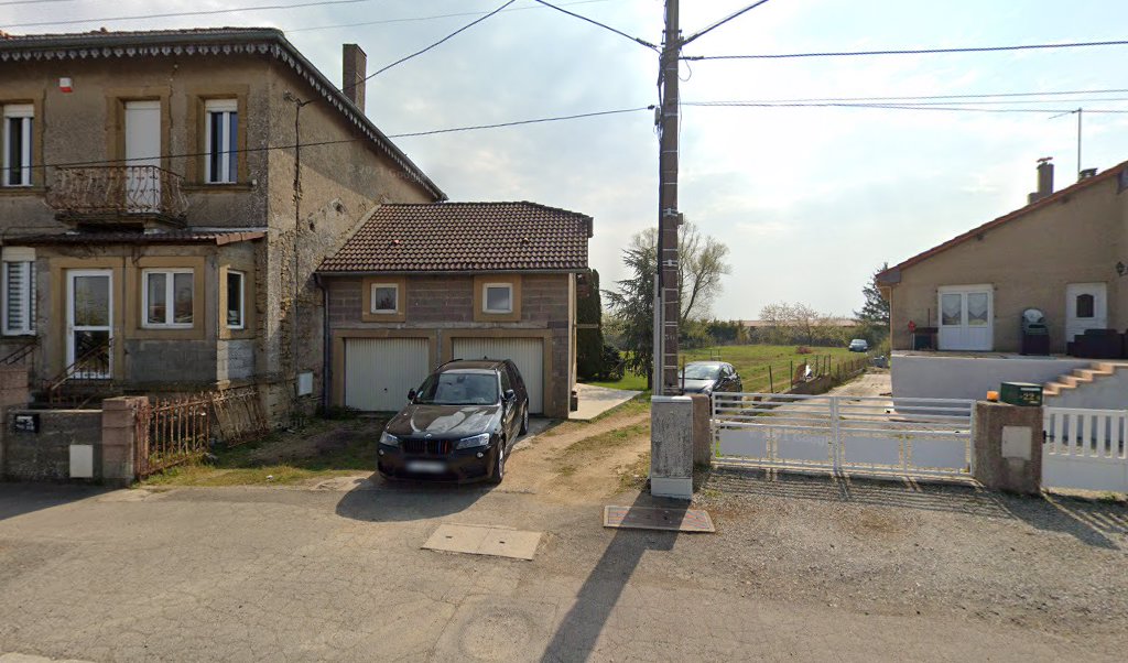 Retrouvez toutes les informations de contacts et horaires d&rsquo;ouverture pour La Poste Agence Communale RONCOURT Mairie situé à Roncourt dans le département Moselle (57). Pour effectuer envoyer vos colis (colissimo, chronopost, suivi colis), une gestion bancaire (banque postal, French Bank), [&hellip;]