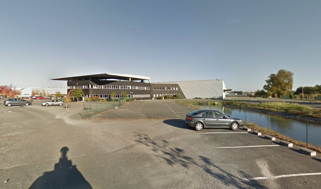 Retrouvez toutes les informations de contacts et horaires d&rsquo;ouverture pour La Poste Espace Clients Pro MERIGNAC PSE situé à Merignac dans le département Gironde (33). Pour effectuer envoyer vos colis (colissimo, chronopost, suivi colis), une gestion bancaire (banque postal, French [&hellip;]