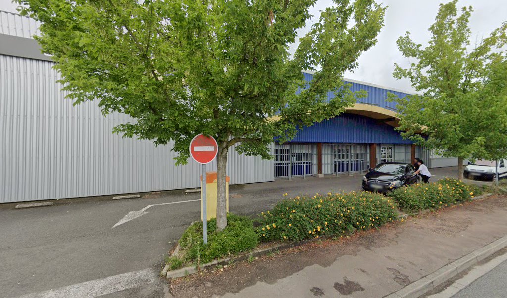 Retrouvez toutes les informations de contacts et horaires d&rsquo;ouverture pour Relais Pickup CARREPRO VARENNES VAUZELLES situé à Varennes vauzelles dans le département Nièvre (58). Pour effectuer envoyer vos colis (colissimo, chronopost, suivi colis), une gestion bancaire (banque postal, French Bank), [&hellip;]