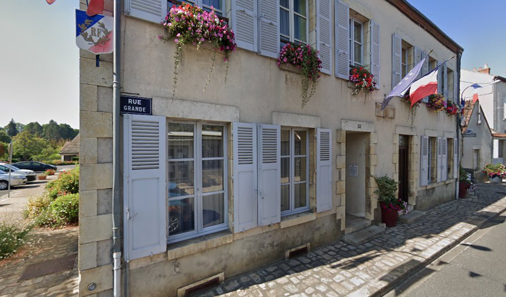 Retrouvez toutes les informations de contacts et horaires d&rsquo;ouverture pour La Poste Agence Communale OUZOUER SUR TREZEE Mairie situé à Ouzouer sur trezee dans le département Loiret (45). Pour effectuer envoyer vos colis (colissimo, chronopost, suivi colis), une gestion bancaire [&hellip;]