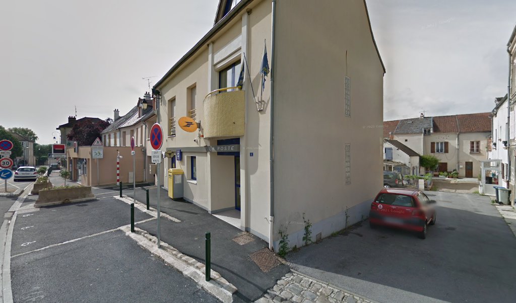 Retrouvez toutes les informations de contacts et horaires d&rsquo;ouverture pour La Poste ANNET SUR MARNE situé à Annet sur marne dans le département Seine-et-Marne (77). Pour effectuer envoyer vos colis (colissimo, chronopost, suivi colis), une gestion bancaire (banque postal, French [&hellip;]