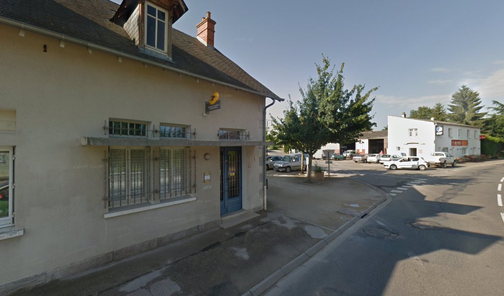 Retrouvez toutes les informations de contacts et horaires d&rsquo;ouverture pour La Poste Agence Communale BESSAIS LE FROMENTAL Mairie situé à Bessais le fromental dans le département Cher (18). Pour effectuer envoyer vos colis (colissimo, chronopost, suivi colis), une gestion bancaire [&hellip;]