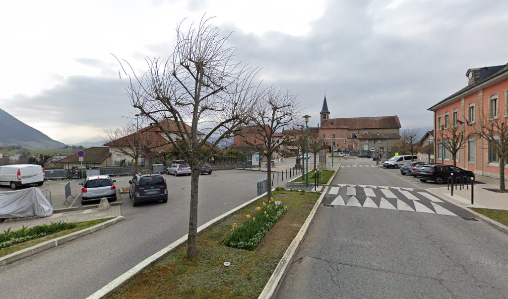 Retrouvez toutes les informations de contacts et horaires d&rsquo;ouverture pour Relais Pickup TABAC situé à Les marches dans le département Savoie (73). Pour effectuer envoyer vos colis (colissimo, chronopost, suivi colis), une gestion bancaire (banque postal, French Bank), votre courrier [&hellip;]
