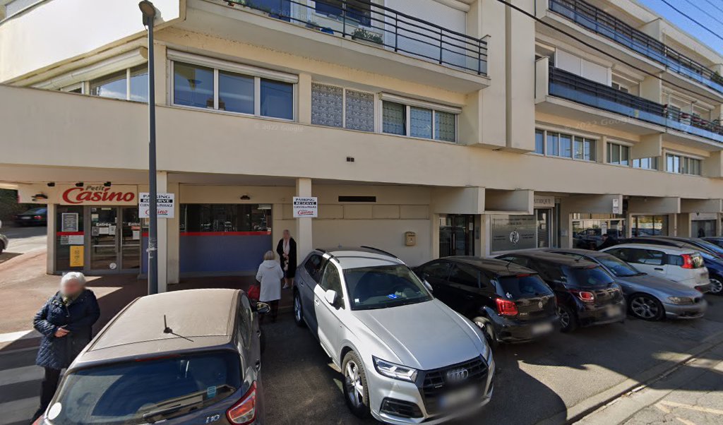 Retrouvez toutes les informations de contacts et horaires d&rsquo;ouverture pour La Poste Relais BOUGIVAL Petit casino situé à Bougival dans le département Yvelines (78). Pour effectuer envoyer vos colis (colissimo, chronopost, suivi colis), une gestion bancaire (banque postal, French Bank), [&hellip;]