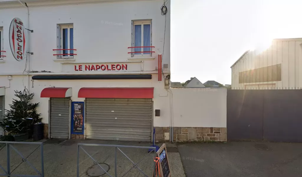Retrouvez toutes les informations de contacts et horaires d&rsquo;ouverture pour Relais Pickup LE NAPOLEON situé à Sainte-helene dans le département Morbihan (56). Pour effectuer envoyer vos colis (colissimo, chronopost, suivi colis), une gestion bancaire (banque postal, French Bank), votre courrier [&hellip;]