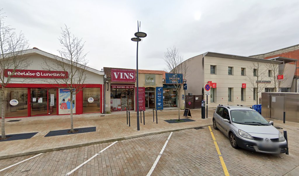 Retrouvez toutes les informations de contacts et horaires d&rsquo;ouverture pour Relais Pickup LES MAITRES DU VIN situé à St medard en jalles dans le département Gironde (33). Pour effectuer envoyer vos colis (colissimo, chronopost, suivi colis), une gestion bancaire (banque [&hellip;]