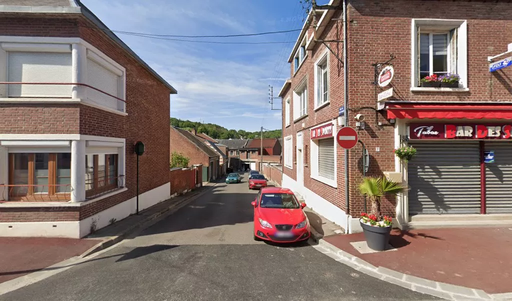 Retrouvez toutes les informations de contacts et horaires d&rsquo;ouverture pour Relais Pickup BAR DES SPORTS situé à Poix de picardie dans le département Somme (80). Pour effectuer envoyer vos colis (colissimo, chronopost, suivi colis), une gestion bancaire (banque postal, French [&hellip;]