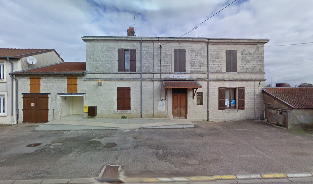 Retrouvez toutes les informations de contacts et horaires d&rsquo;ouverture pour La Poste Agence Communale VILLERS SUR MEUSE Mairie situé à Villers sur meuse dans le département Meuse (55). Pour effectuer envoyer vos colis (colissimo, chronopost, suivi colis), une gestion bancaire [&hellip;]