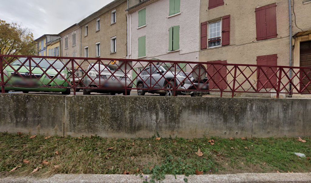 Retrouvez toutes les informations de contacts et horaires d&rsquo;ouverture pour La Poste ORAISON situé à Oraison dans le département Alpes-de-Haute-Provence (04). Pour effectuer envoyer vos colis (colissimo, chronopost, suivi colis), une gestion bancaire (banque postal, French Bank), votre courrier (suivi [&hellip;]