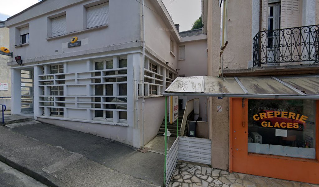 Retrouvez toutes les informations de contacts et horaires d&rsquo;ouverture pour La Poste Agence Communale CAPVERN LES BAINS Mairie situé à Capvern les bains dans le département Hautes-Pyrénées (65). Pour effectuer envoyer vos colis (colissimo, chronopost, suivi colis), une gestion bancaire [&hellip;]