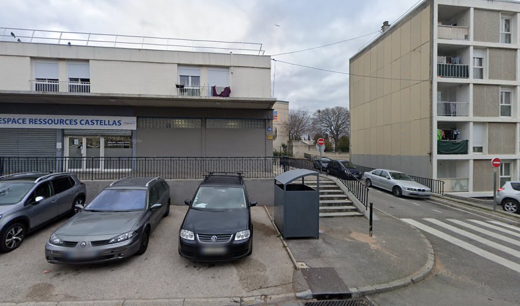 Retrouvez toutes les informations de contacts et horaires d&rsquo;ouverture pour La Poste Relais MARSEILLE ASSOCIATION ESS situé à Marseille dans le département Bouches-du-Rhône (13). Pour effectuer envoyer vos colis (colissimo, chronopost, suivi colis), une gestion bancaire (banque postal, French Bank), [&hellip;]