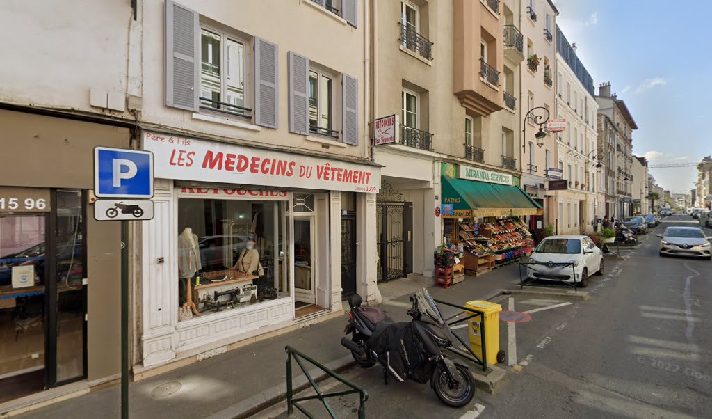 Retrouvez toutes les informations de contacts et horaires d&rsquo;ouverture pour La Poste Relais VERDUN MARKET PUTEAUX situé à Puteaux dans le département Hauts-de-Seine (92). Pour effectuer envoyer vos colis (colissimo, chronopost, suivi colis), une gestion bancaire (banque postal, French Bank), [&hellip;]