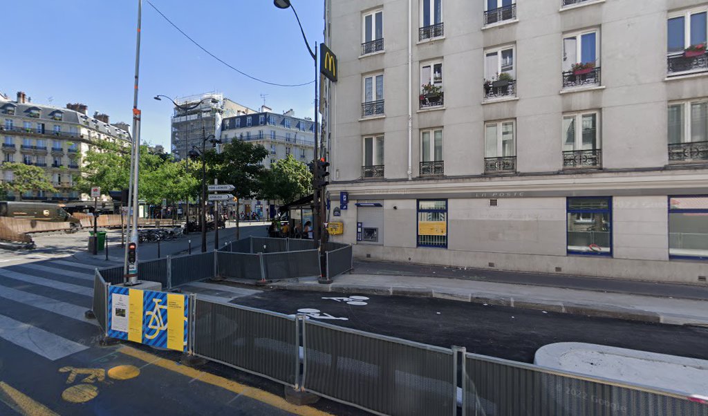 Retrouvez toutes les informations de contacts et horaires d&rsquo;ouverture pour La Poste PARIS PLACE GAMBETTA situé à Paris dans le département Paris (75). Pour effectuer envoyer vos colis (colissimo, chronopost, suivi colis), une gestion bancaire (banque postal, French Bank), votre [&hellip;]