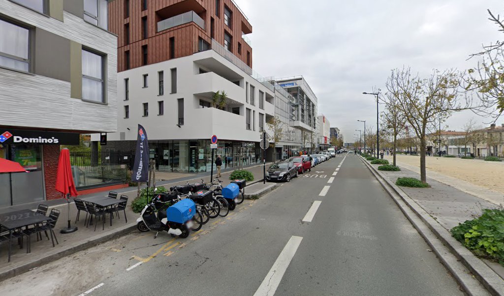 Retrouvez toutes les informations de contacts et horaires d&rsquo;ouverture pour Relais Pickup CARREFOUR MARKET situé à Bordeaux dans le département Gironde (33). Pour effectuer envoyer vos colis (colissimo, chronopost, suivi colis), une gestion bancaire (banque postal, French Bank), votre courrier [&hellip;]