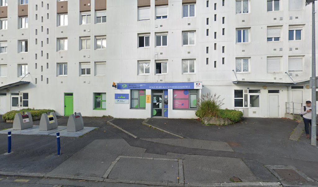 Retrouvez toutes les informations de contacts et horaires d&rsquo;ouverture pour La Poste Relais BREST KEREDERN PIMMS situé à Brest dans le département Finistère (29). Pour effectuer envoyer vos colis (colissimo, chronopost, suivi colis), une gestion bancaire (banque postal, French Bank), [&hellip;]